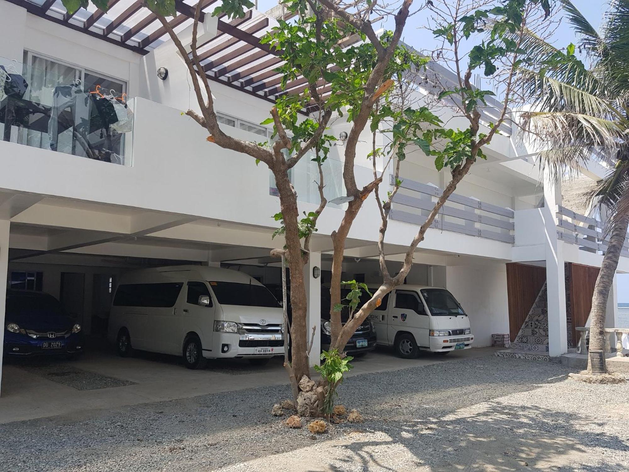 Casa Almarenzo Bed & Breakfast Bolinao Luaran gambar