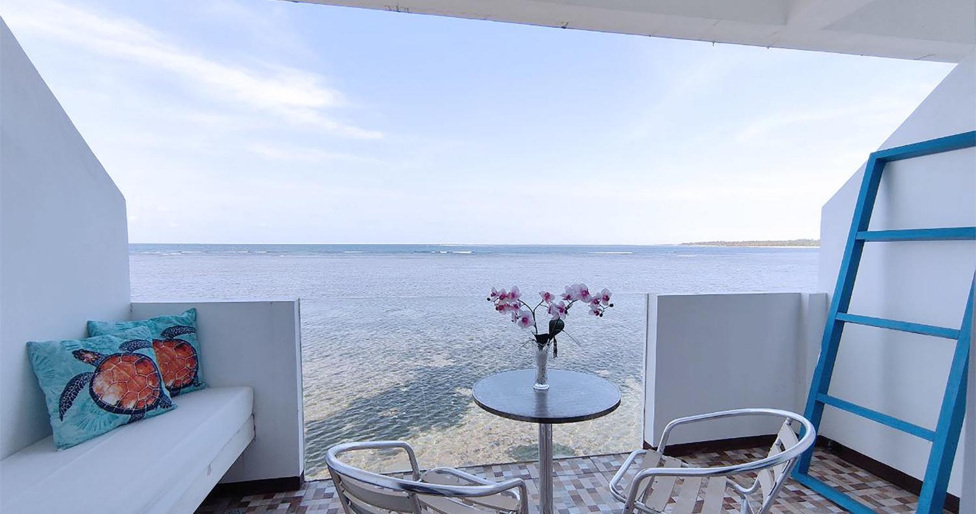Casa Almarenzo Bed & Breakfast Bolinao Luaran gambar