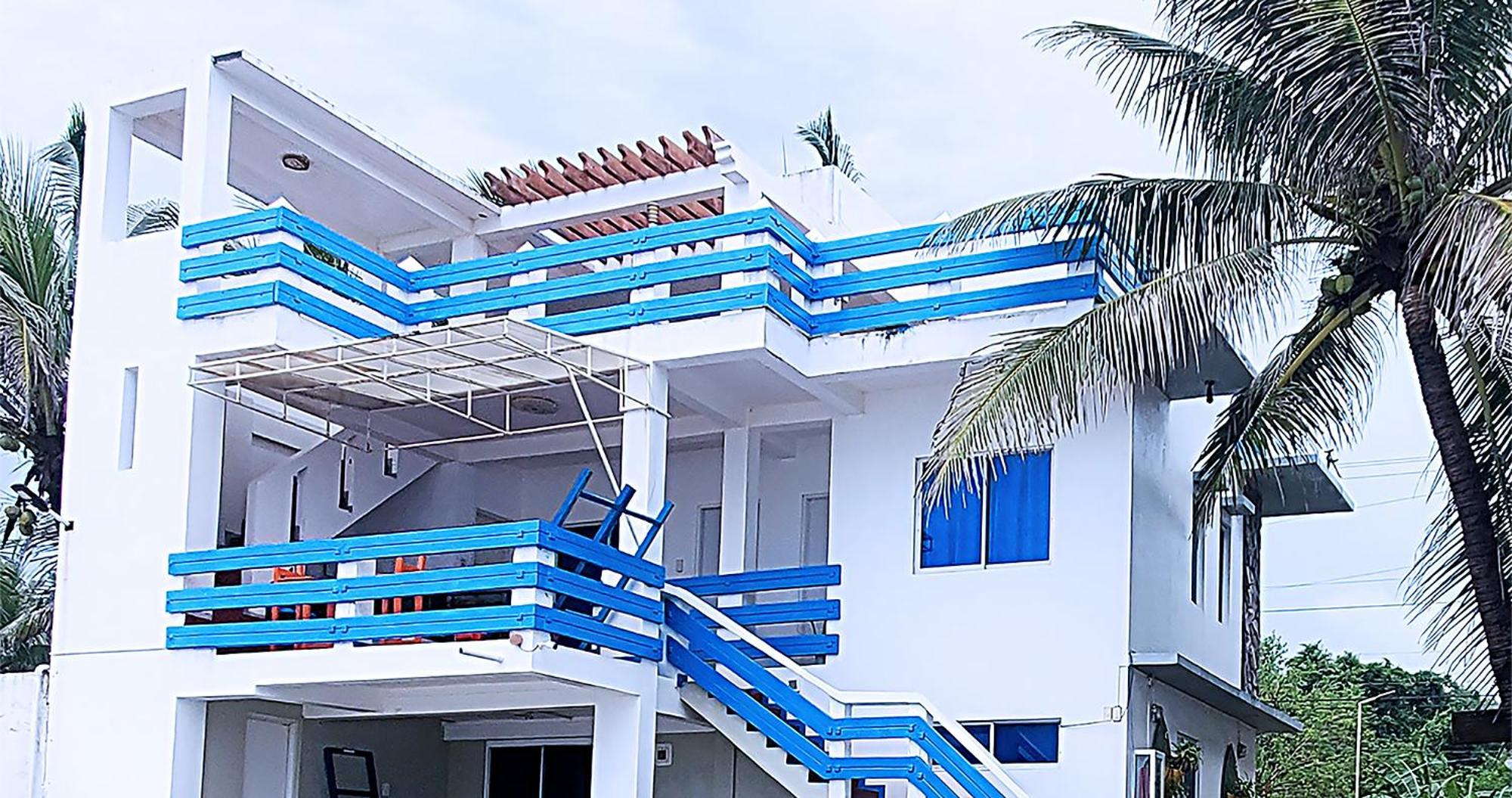 Casa Almarenzo Bed & Breakfast Bolinao Luaran gambar